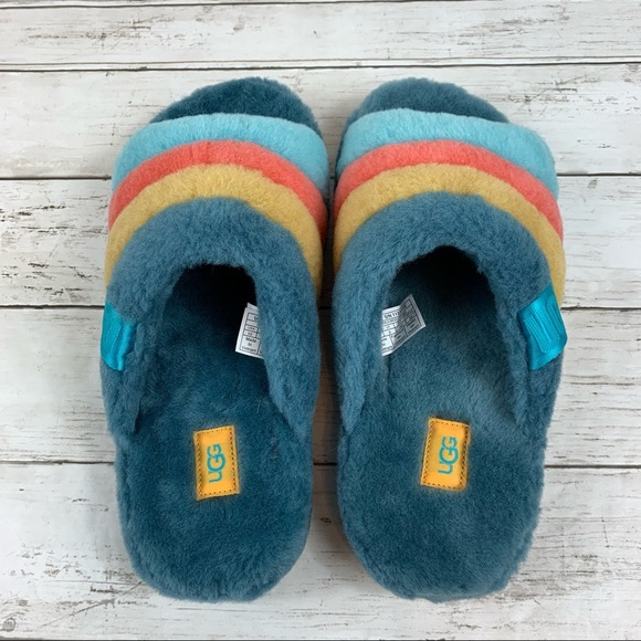 UGG Fluff You Stripes Slippers - Picture 8 of 11